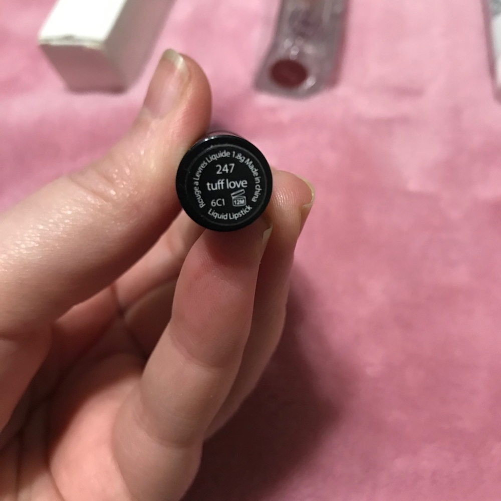 Makeup bundle - Picture 4 of 6